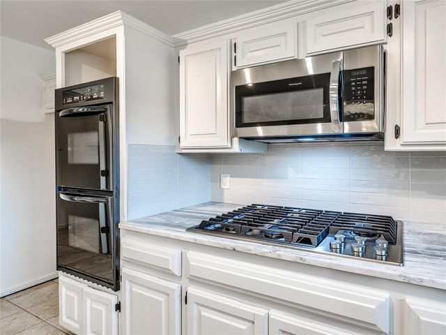 14028 Osage Drive, Edmond, OK 73013