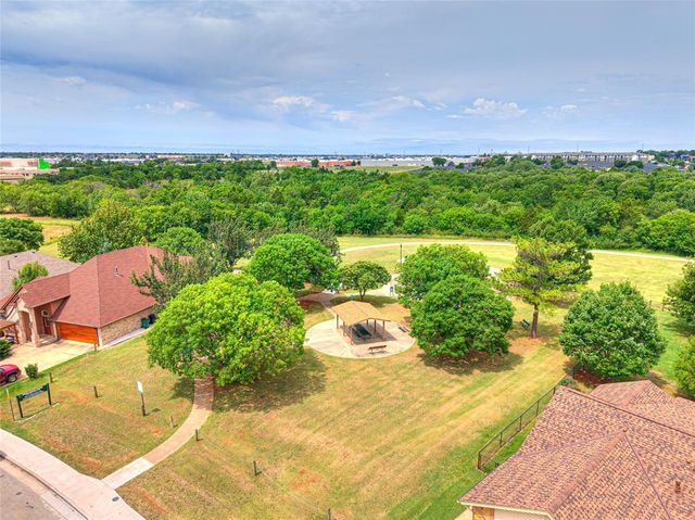 14028 Osage Drive, Edmond, OK 73013