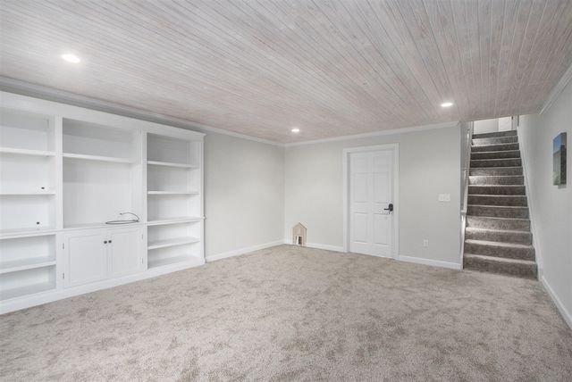 86 Sun Ridge Drive, Holland, MI 49424