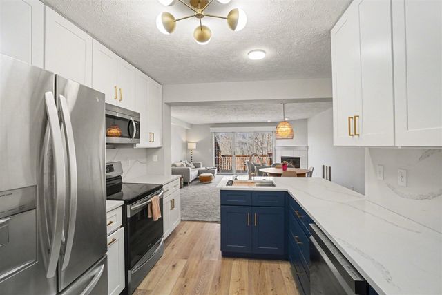 86 Sun Ridge Drive, Holland, MI 49424