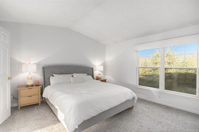 86 Sun Ridge Drive, Holland, MI 49424