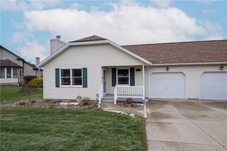 1283 S Azalea Boulevard, Barberton, OH 44203