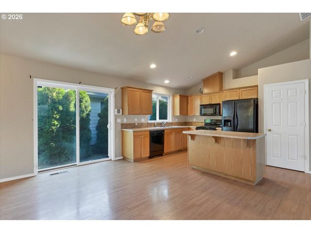 4603 CHAPARRAL Dr, Salem, OR 97302