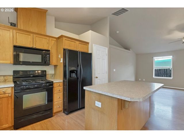 4603 CHAPARRAL Dr, Salem, OR 97302