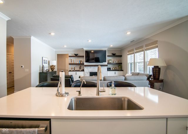 5206 Bayberry Court, Whitestown, IN 46075