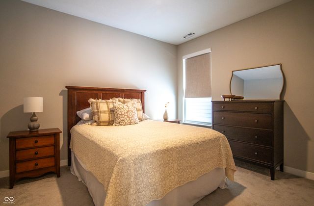 5206 Bayberry Court, Whitestown, IN 46075