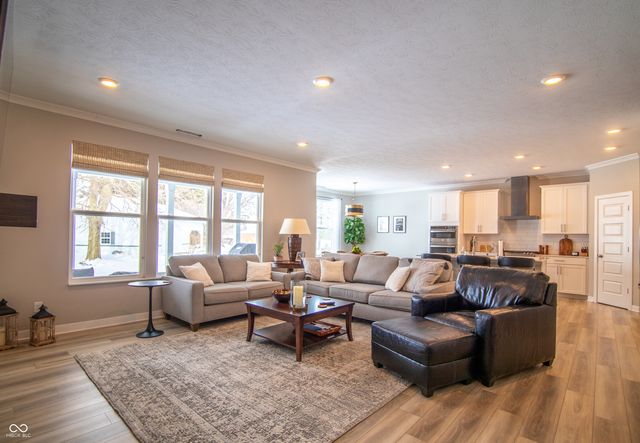 5206 Bayberry Court, Whitestown, IN 46075