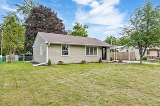 8517 Columbus Avenue S, Bloomington, MN 55420