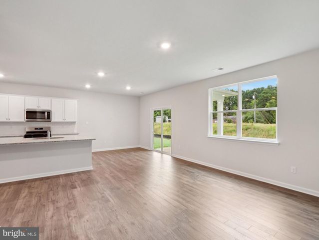 6302 STERLING WAY, Ruther Glen, VA 22546