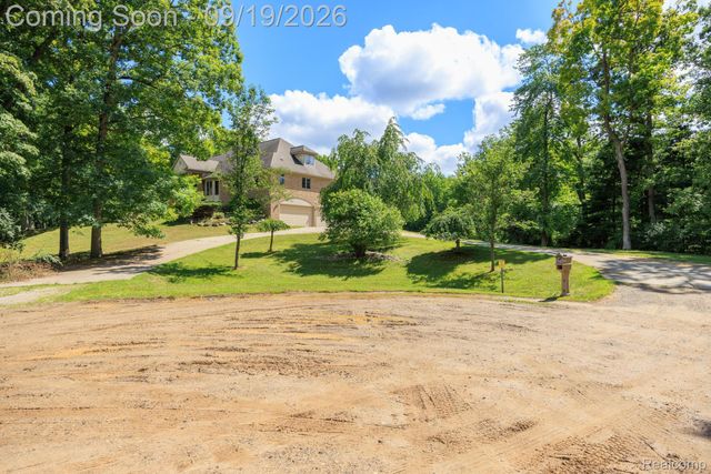 2550 Birch Grove Court, Addison Township, MI 48370