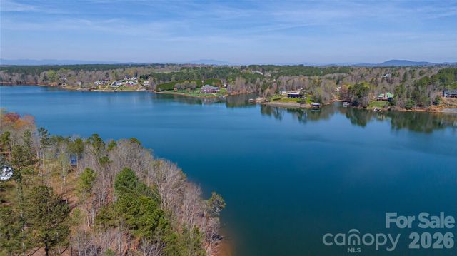 2221 Pikes Peak Ridge, Connelly Springs, NC 28612