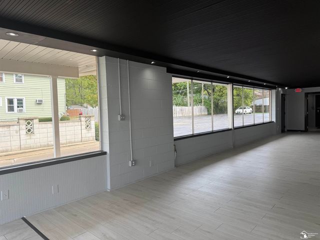 430 N Monroe Street, Monroe, MI 48162