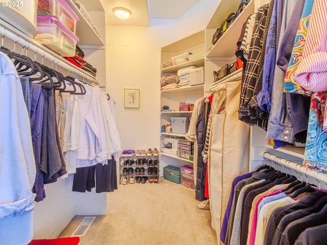 17572 Nw SHADY FIR Loop 24, Beaverton, OR 97006