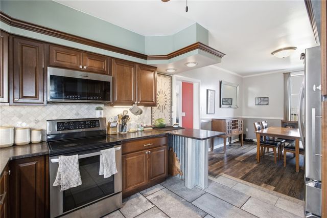 1101 6th Ave, Freedom, PA 15042