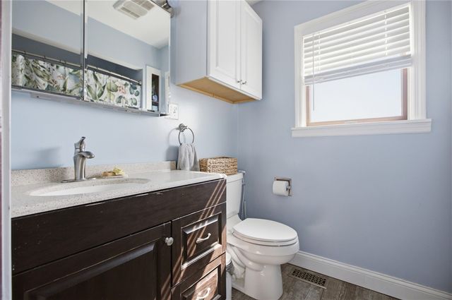 1101 6th Ave, Freedom, PA 15042