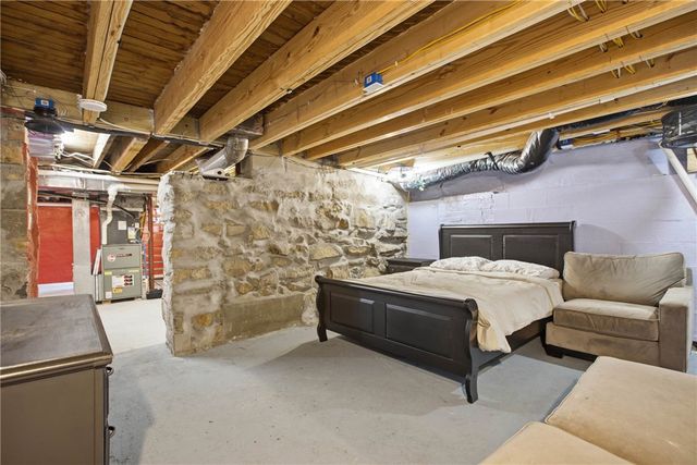 1101 6th Ave, Freedom, PA 15042