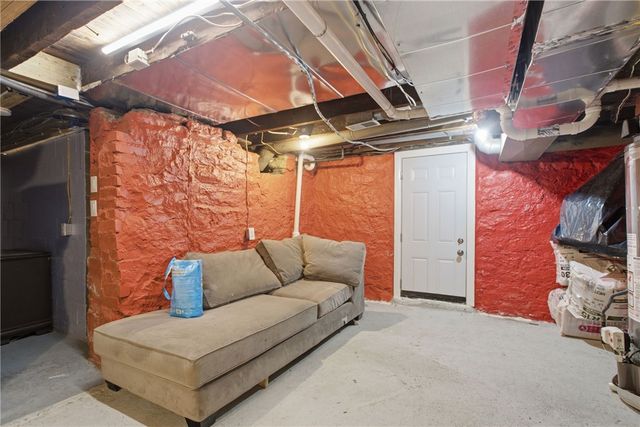 1101 6th Ave, Freedom, PA 15042