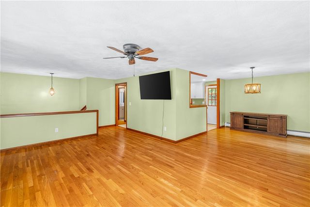 133 Sage Drive, Warwick, RI 02886
