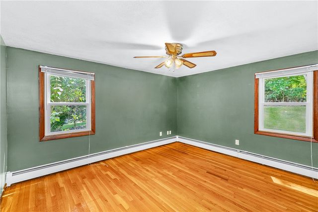 133 Sage Drive, Warwick, RI 02886
