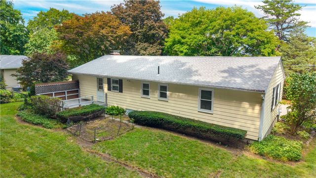 133 Sage Drive, Warwick, RI 02886