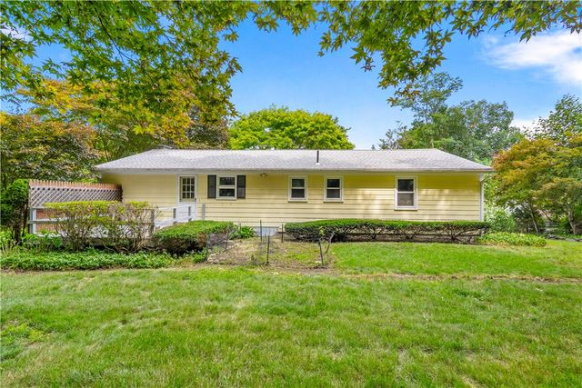 133 Sage Drive, Warwick, RI 02886