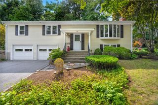 133 Sage Drive, Warwick, RI 02886