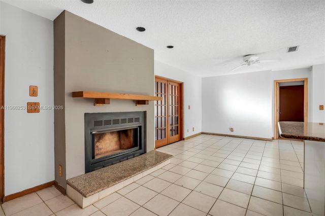 6581 Riparian Rd, Lake Worth, FL 33462