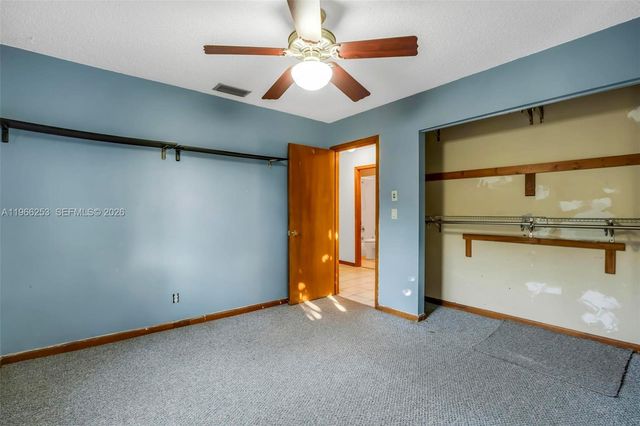 6581 Riparian Rd, Lake Worth, FL 33462