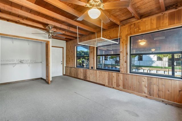 6581 Riparian Rd, Lake Worth, FL 33462