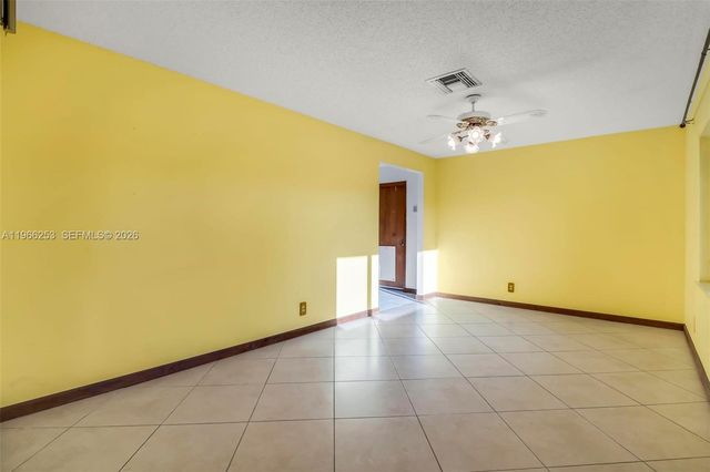 6581 Riparian Rd, Lake Worth, FL 33462