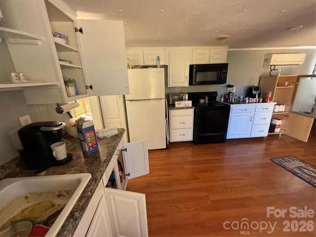 5027 Lineberger Loop Road, Denver, NC 28037