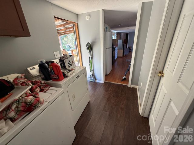 5027 Lineberger Loop Road, Denver, NC 28037