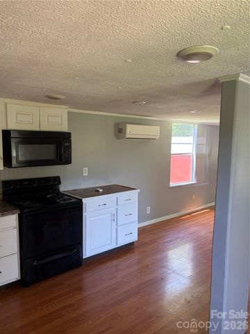 5027 Lineberger Loop Road, Denver, NC 28037