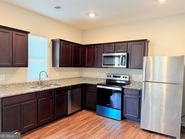 301 Pescara Court NW, Cartersville, GA 30120