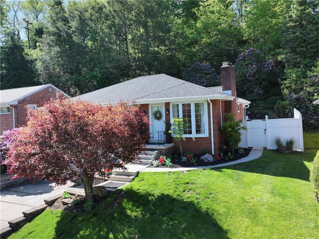 2516 Creekedge Dr, Churchill Boro, PA 15235