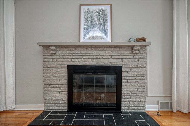 2516 Creekedge Dr, Churchill Boro, PA 15235