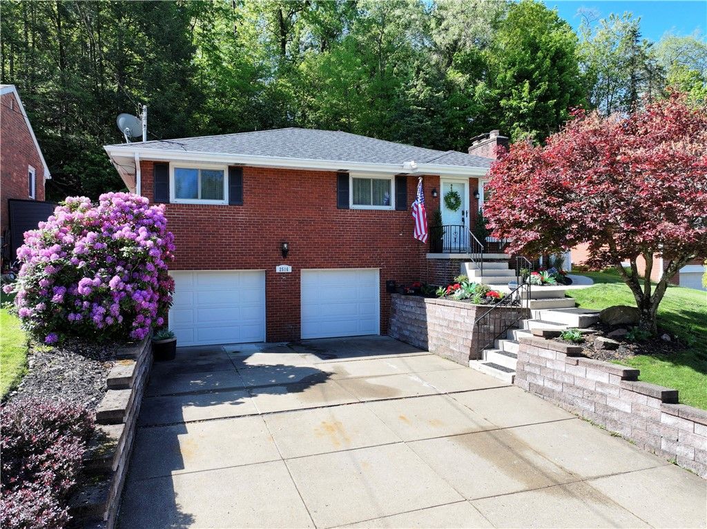 2516 Creekedge Dr, Churchill Boro, PA 15235