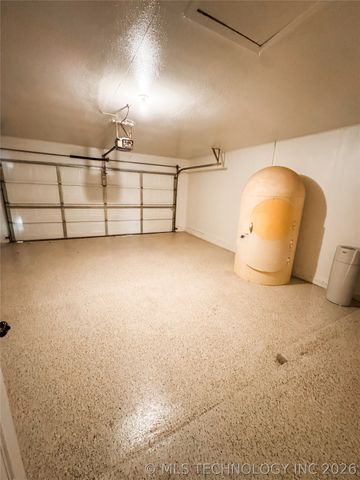 12738 S 121st East Avenue, Broken Arrow, OK 74011