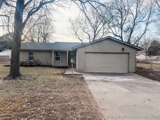 12738 S 121st East Avenue, Broken Arrow, OK 74011