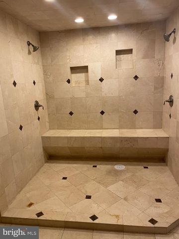 8405 HARDWICK CT, Upper Marlboro, MD 20772