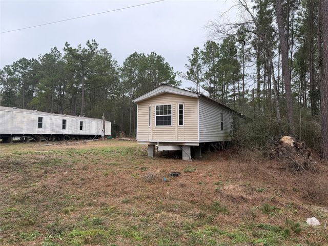 7913 Hawthorne Lane, Plantersville, TX 77363