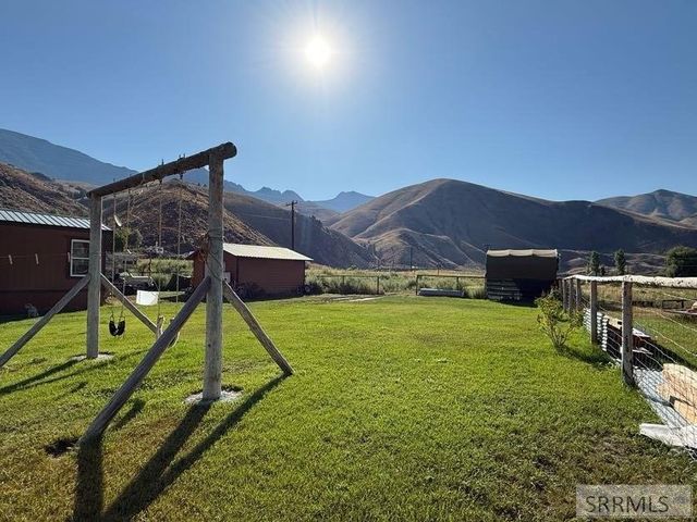 233 Obsidian Drive, Salmon, ID 83467