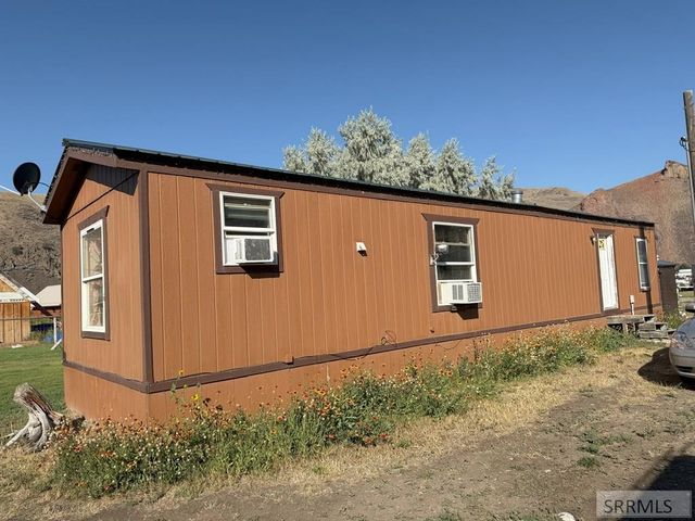 233 Obsidian Drive, Salmon, ID 83467
