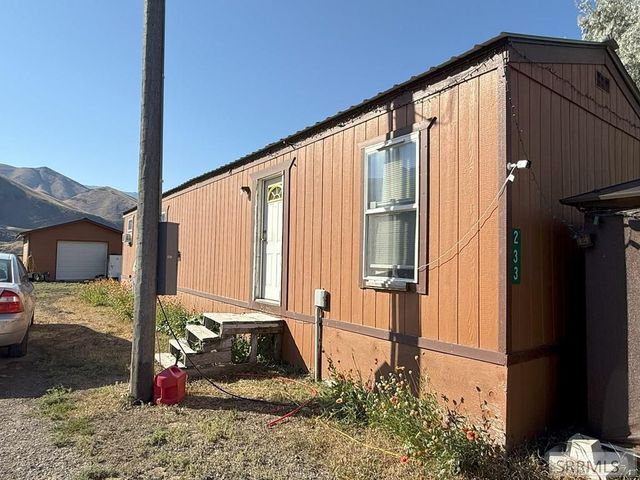 233 Obsidian Drive, Salmon, ID 83467