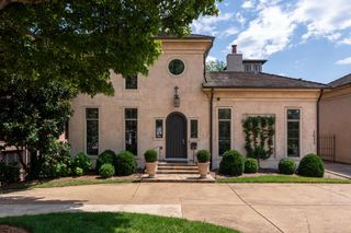 3631 West End Ave, Nashville, TN 37205