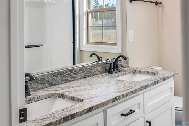 26390 Drawbaugh Road, Athens, AL 35613