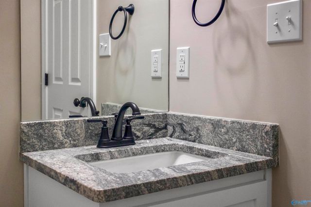 26390 Drawbaugh Road, Athens, AL 35613