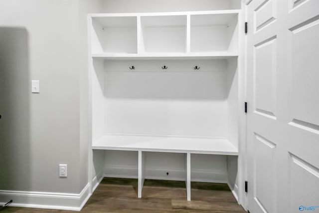 26390 Drawbaugh Road, Athens, AL 35613