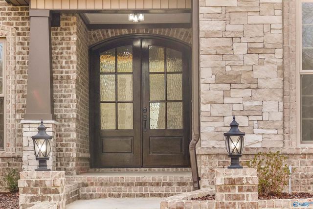 26390 Drawbaugh Road, Athens, AL 35613