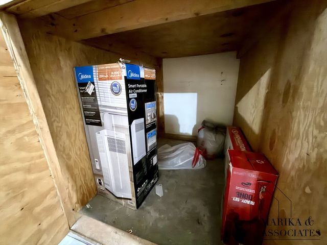 205 Kent Street 18, Brookline, MA 02446